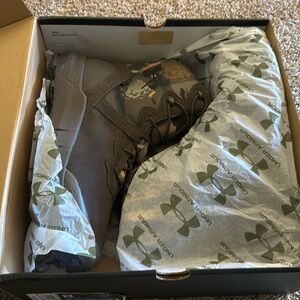 Under Armour MG Valsetz Reaper boots
Size 13
New in box